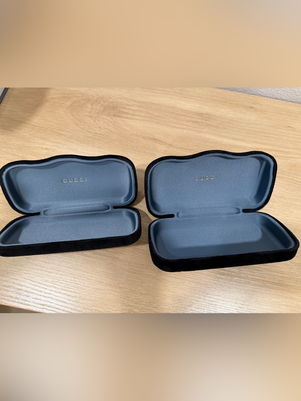 Gucci Black Velvet Eyewear sunglasses Cases with Blue Interior (Pair)